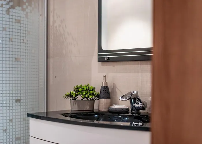 Luxury 2 Bedroom With Sea View