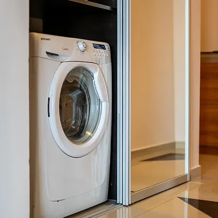 Daire Luxury 2 Bedroom With Sea View Varna