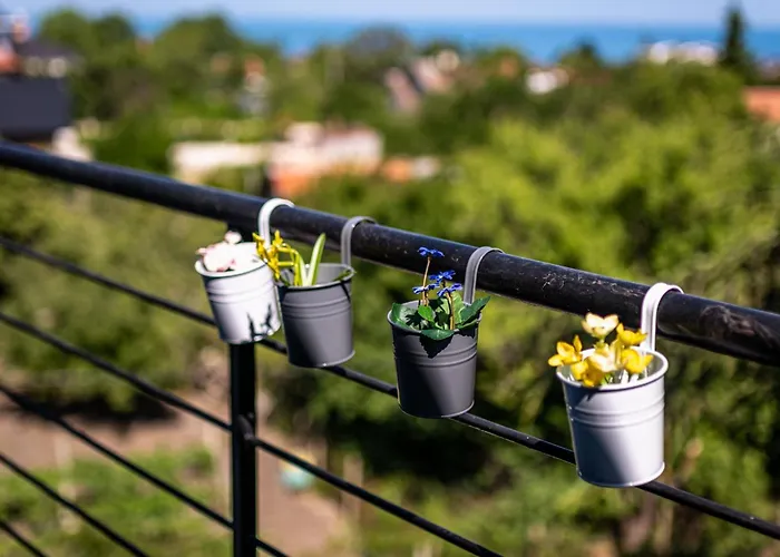 Luxury 2 Bedroom With Sea View *