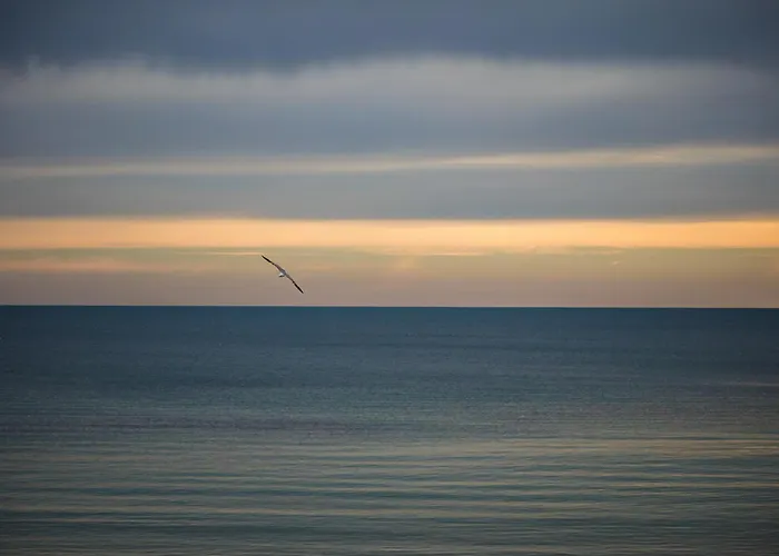 Luxury 2 Bedroom With Sea View Апартаменти Варна